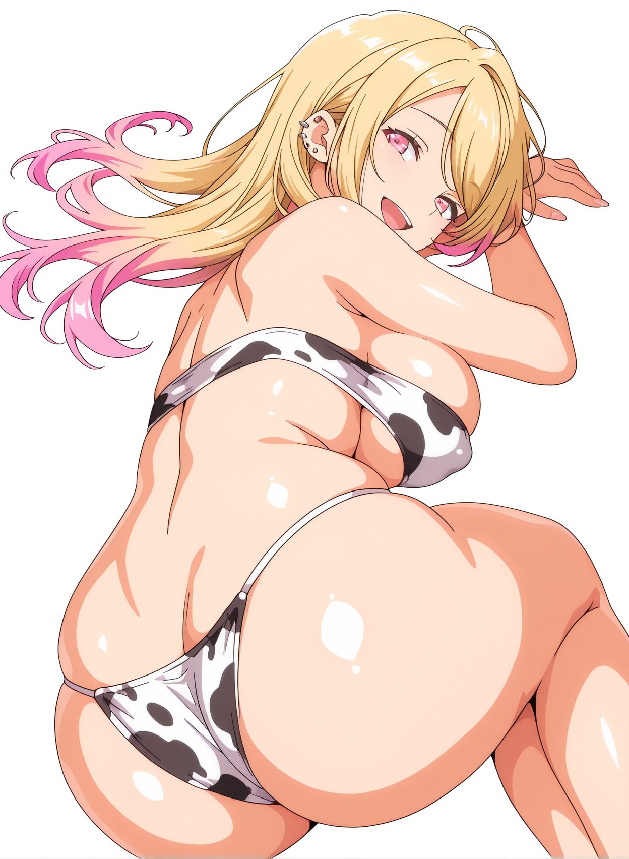 sensitive, questionable, 1girl, solo, long_hair, breasts, looking_at_viewer, smile, open_mouth, bangs, blonde_hair, large_breasts, simple_background, white_background, bare_shoulders, jewelry, swimsuit, pink_hair, ass, :d, bikini, multicolored_hair, earrings, looking_back, pink_eyes, from_behind, gradient_hair, skindentation, back, white_bikini, piercing, animal_print, ear_piercing, butt_crack, cow_print, print_bikini, colored_tips, kitagawa_marin, 笑顔, 尻, 水着, 牛柄ビキニ, 巨乳, 背中, ぱっつん, 喜多川海夢, その着せ替え人形は恋をする, 長い髪, 口開き, 前髪, 金髪, 大きな胸, 肩出し, ジュエリー, ピンク髪, ビキニ, 多色髪, イヤリング, 牛柄